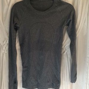 Lululemon lightweight workout shirt